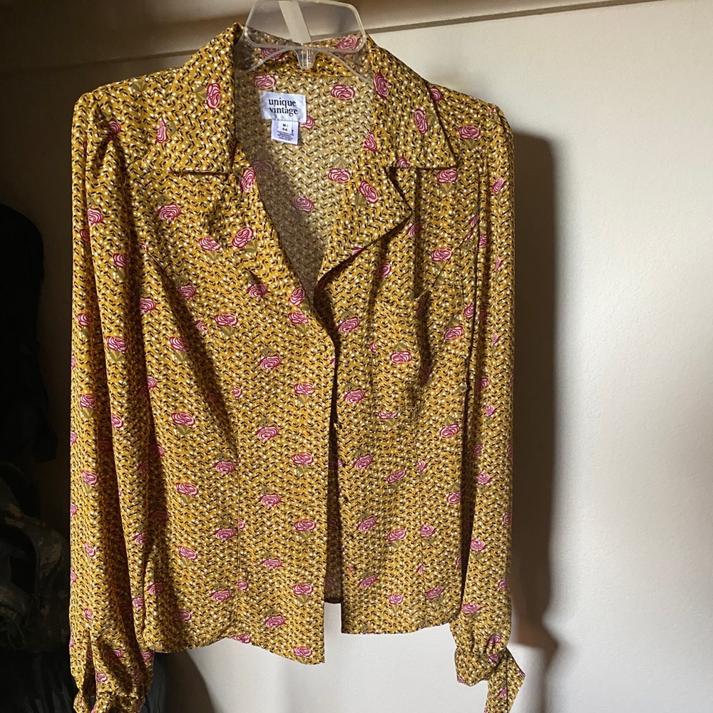 Unique Vintage woman’s blouse